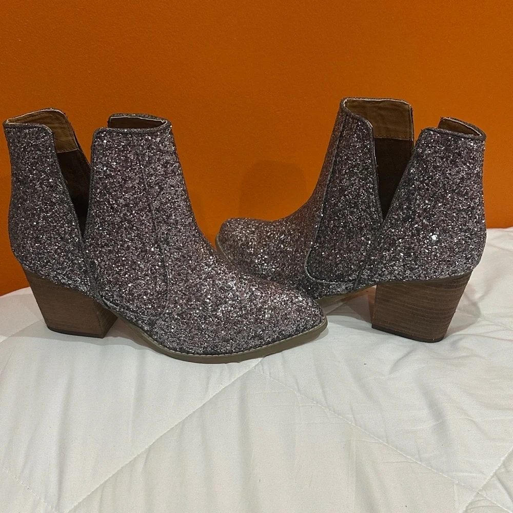 NEW Not Rated Glitter Ankle Boots - Pink size 8.5 - Picture 8 of 8
